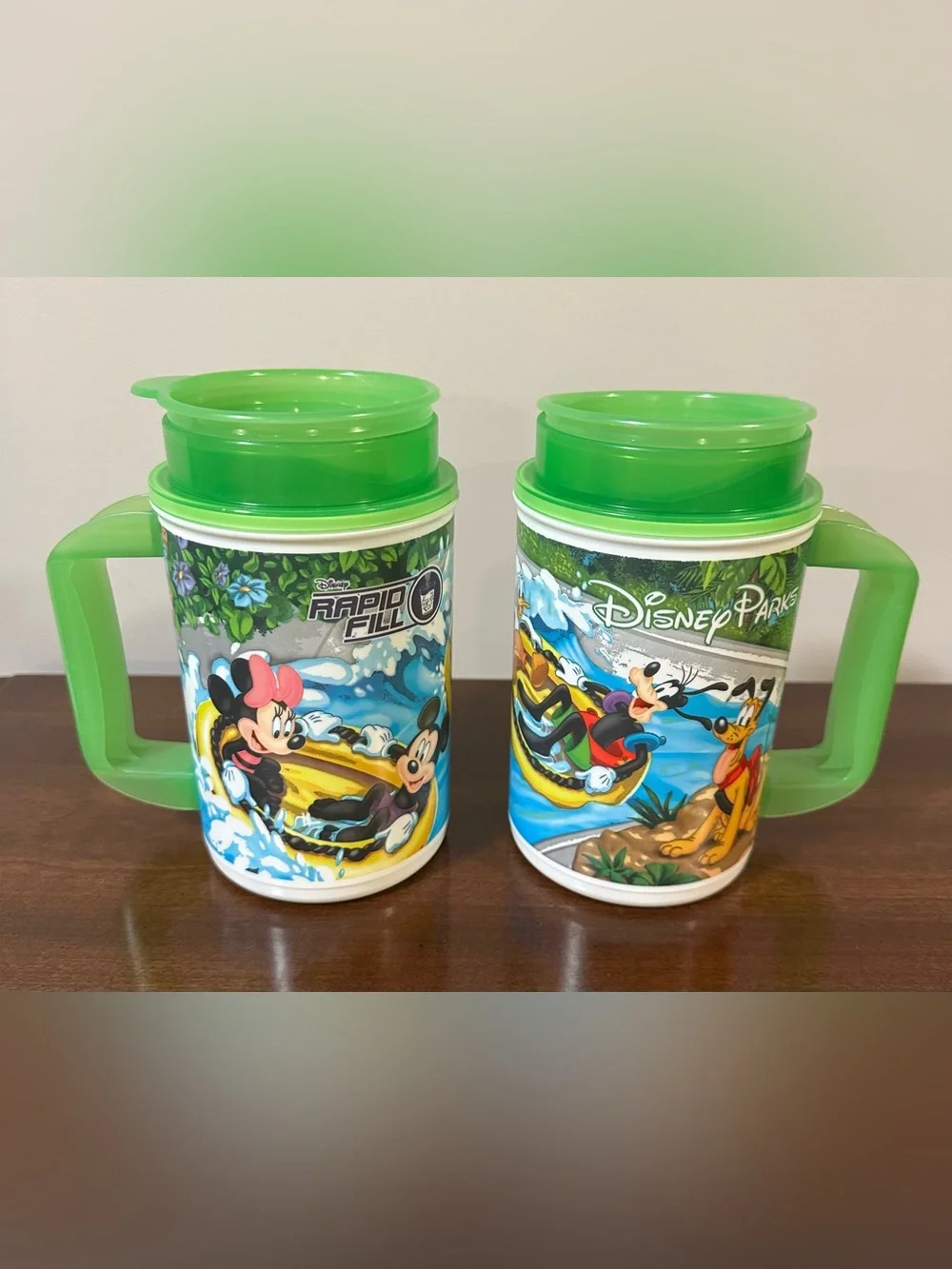 *EUC* Walt Disney Parks Rapid Refill Green Mug Set 2 Mickey and Friends